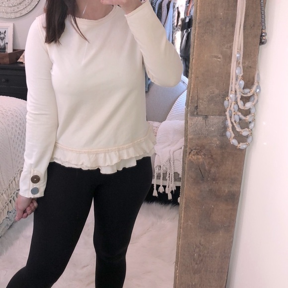 Neon Buddha size small cream boho ruffle top - Picture 3 of 7